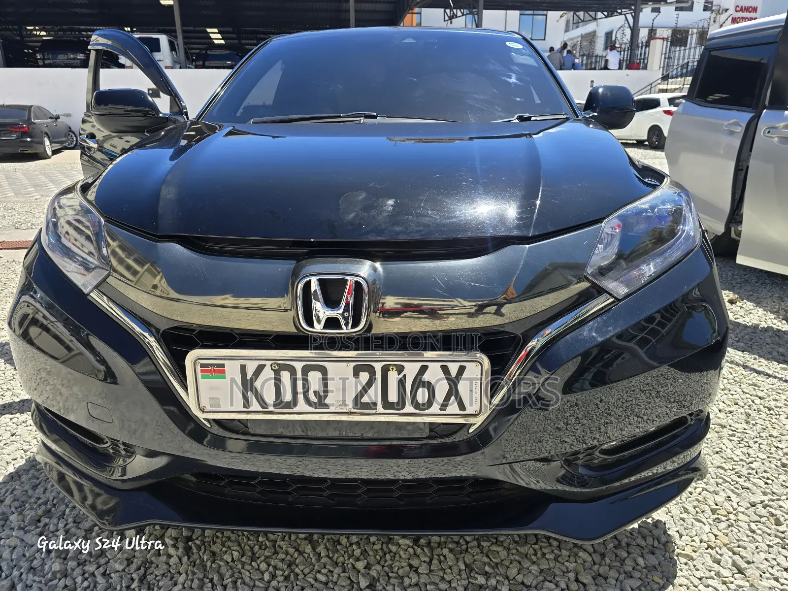 Honda Vezel 2017 Matt Black