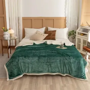 Luxury Ultra Warm Weighted/Double Layered Sherpa Blanket*
