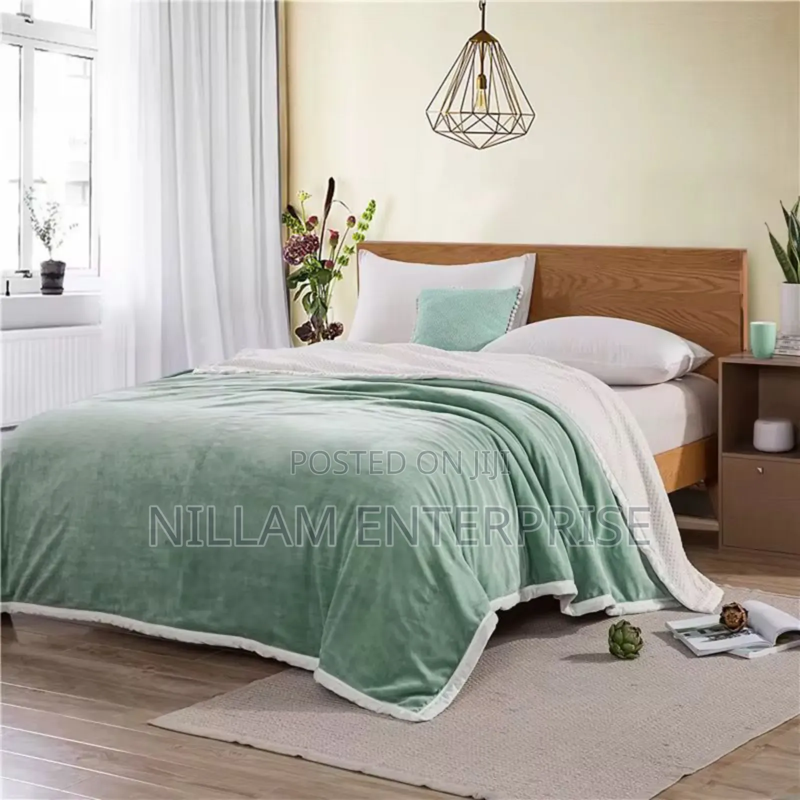Luxury Ultra Warm Weighted/Double Layered Sherpa Blanket*
