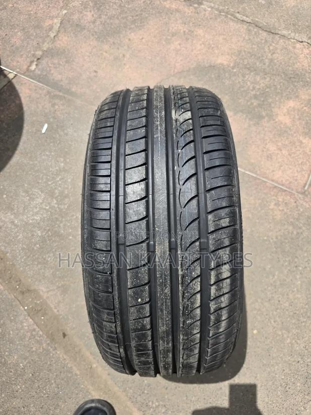 225/45r17 Fortune Tyre - thumbnail 2