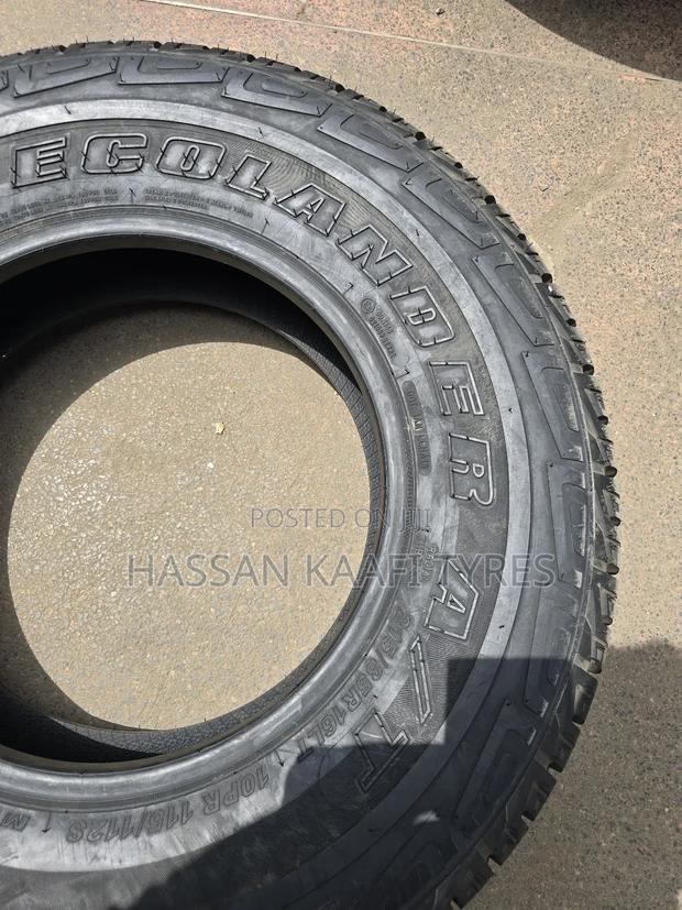 215/85r16 Threea a/T Tyre - thumbnail 3