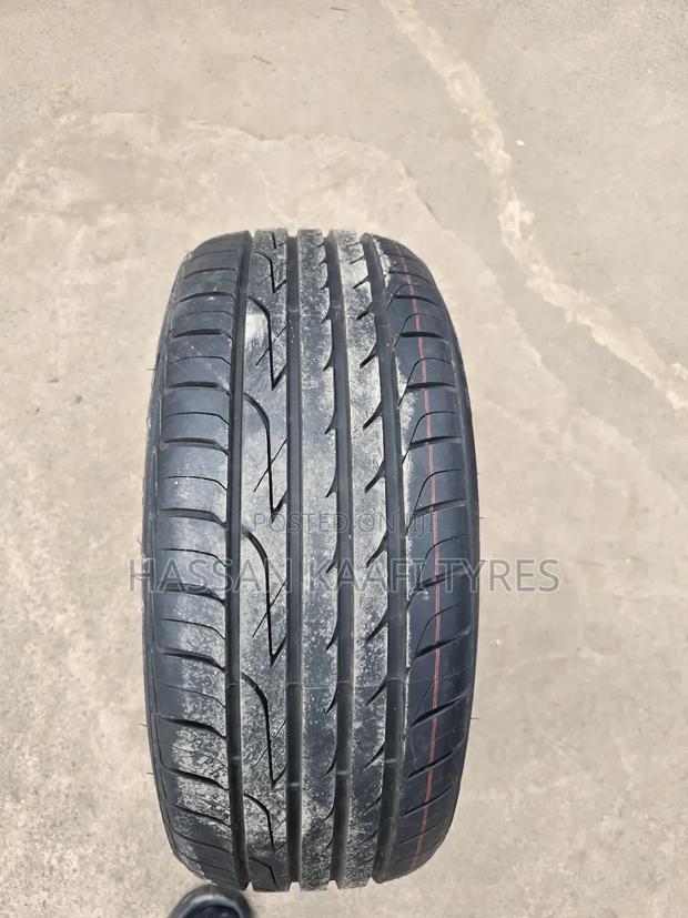 225/55r17 Threea Tyre - thumbnail 2