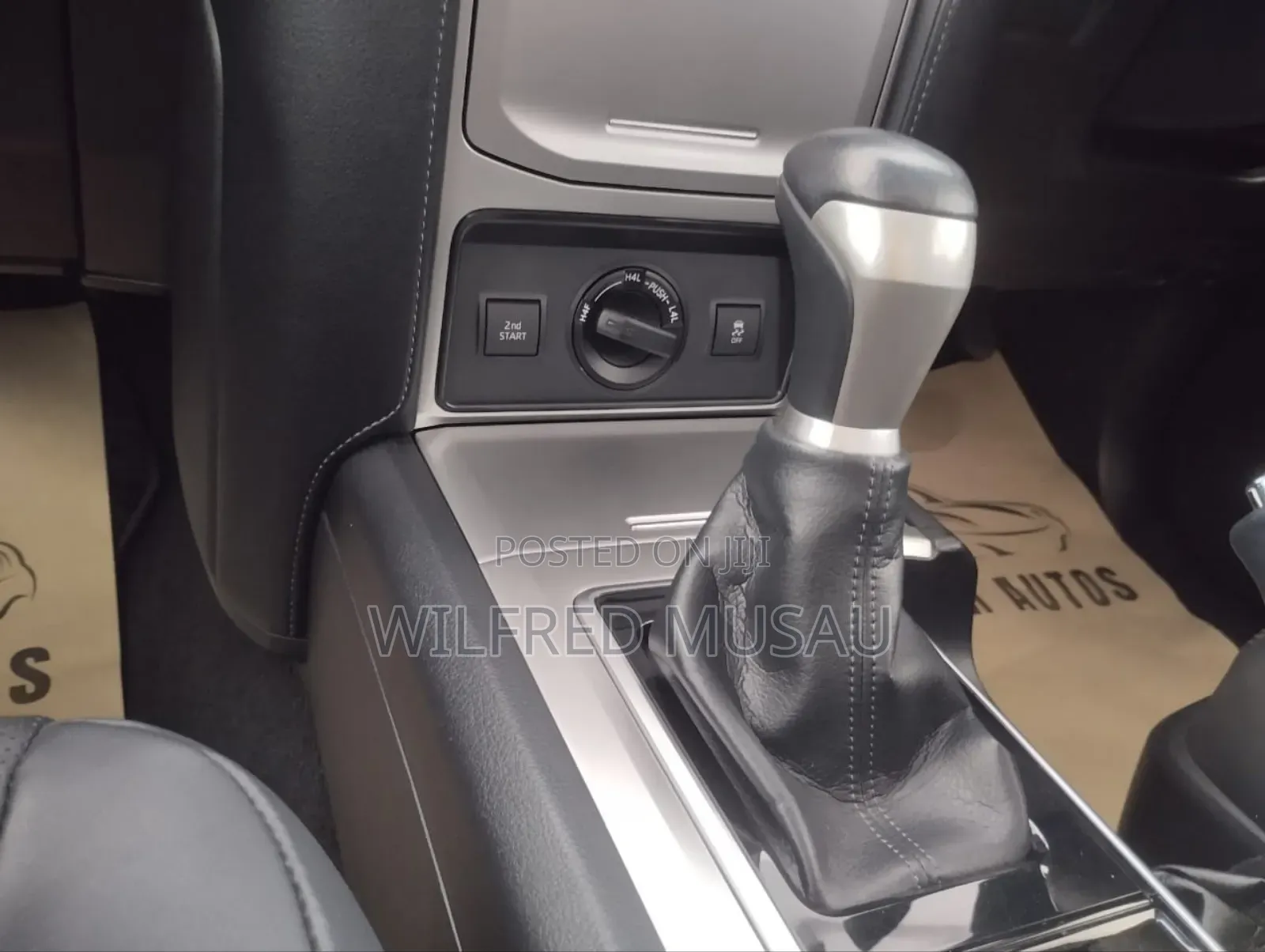 Toyota Land Cruiser Prado 2.7 2019 Red