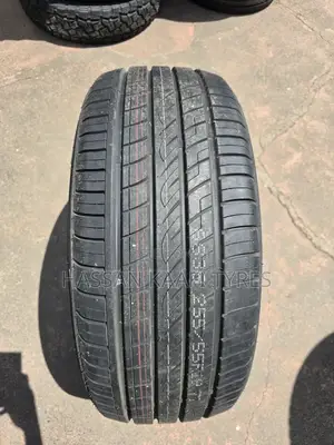 255/55r18 Fortune Tyre