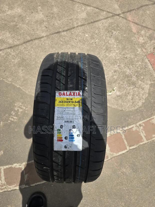 265/35r19 Galaxia Tyre