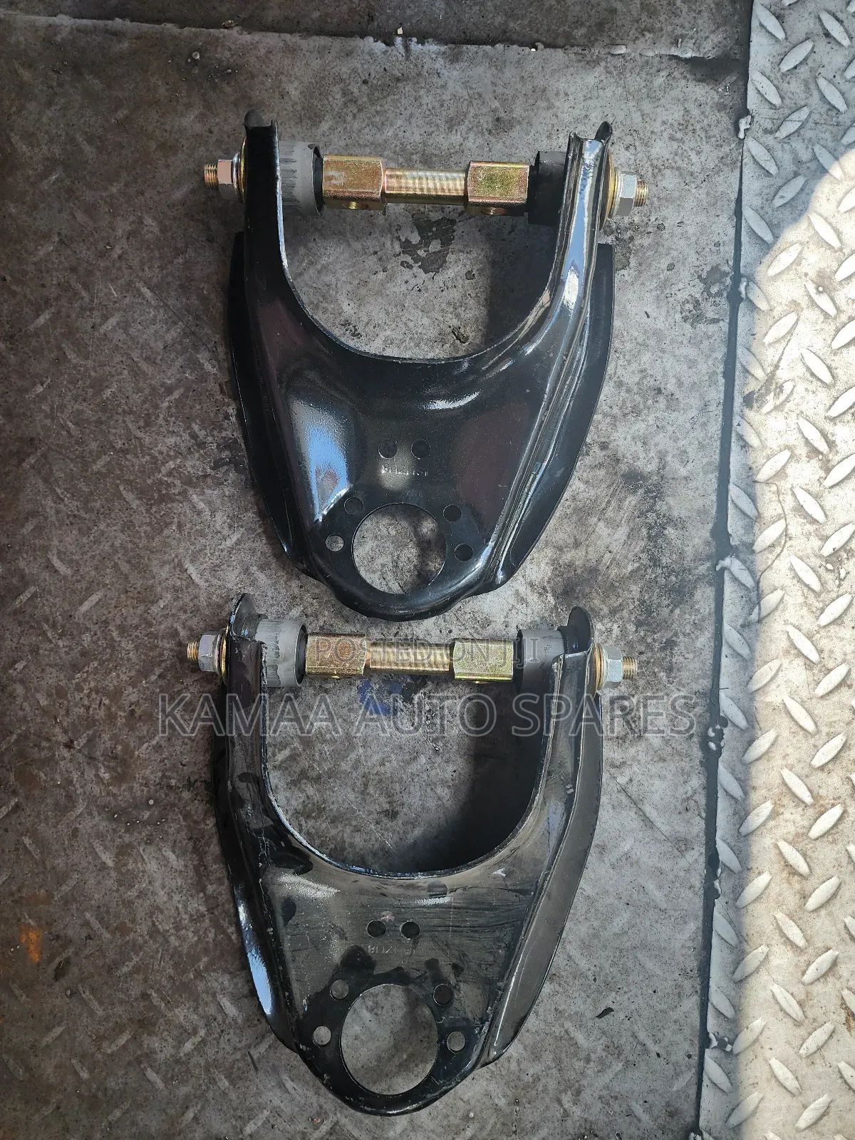 Upper Arms Isuzu Tougher