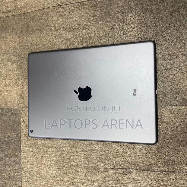 Apple iPad Wi-Fi 64 GB Gray - thumbnail 3