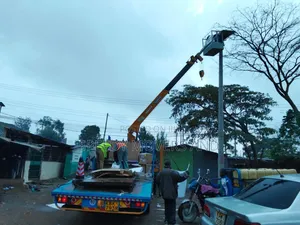Crane at Hand for Hoisting Solutions