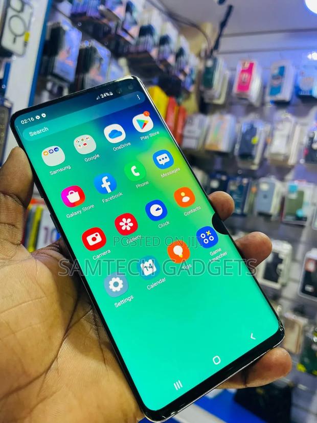 Samsung Galaxy S10 Plus 128 GB Black - thumbnail 3