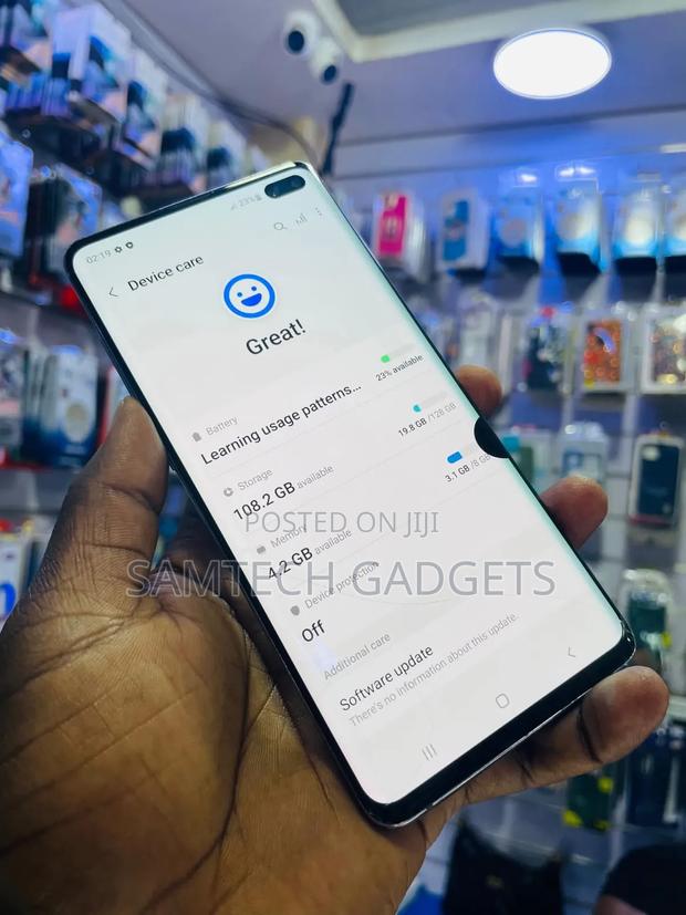 Samsung Galaxy S10 Plus 128 GB Black - thumbnail 4