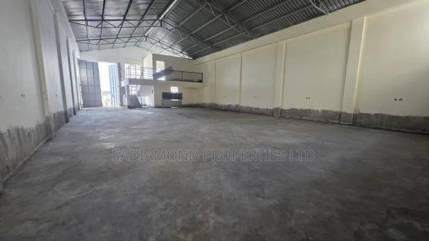 3,500 SQFT Warehouse for Rent in Eastern Bypass - thumbnail 2