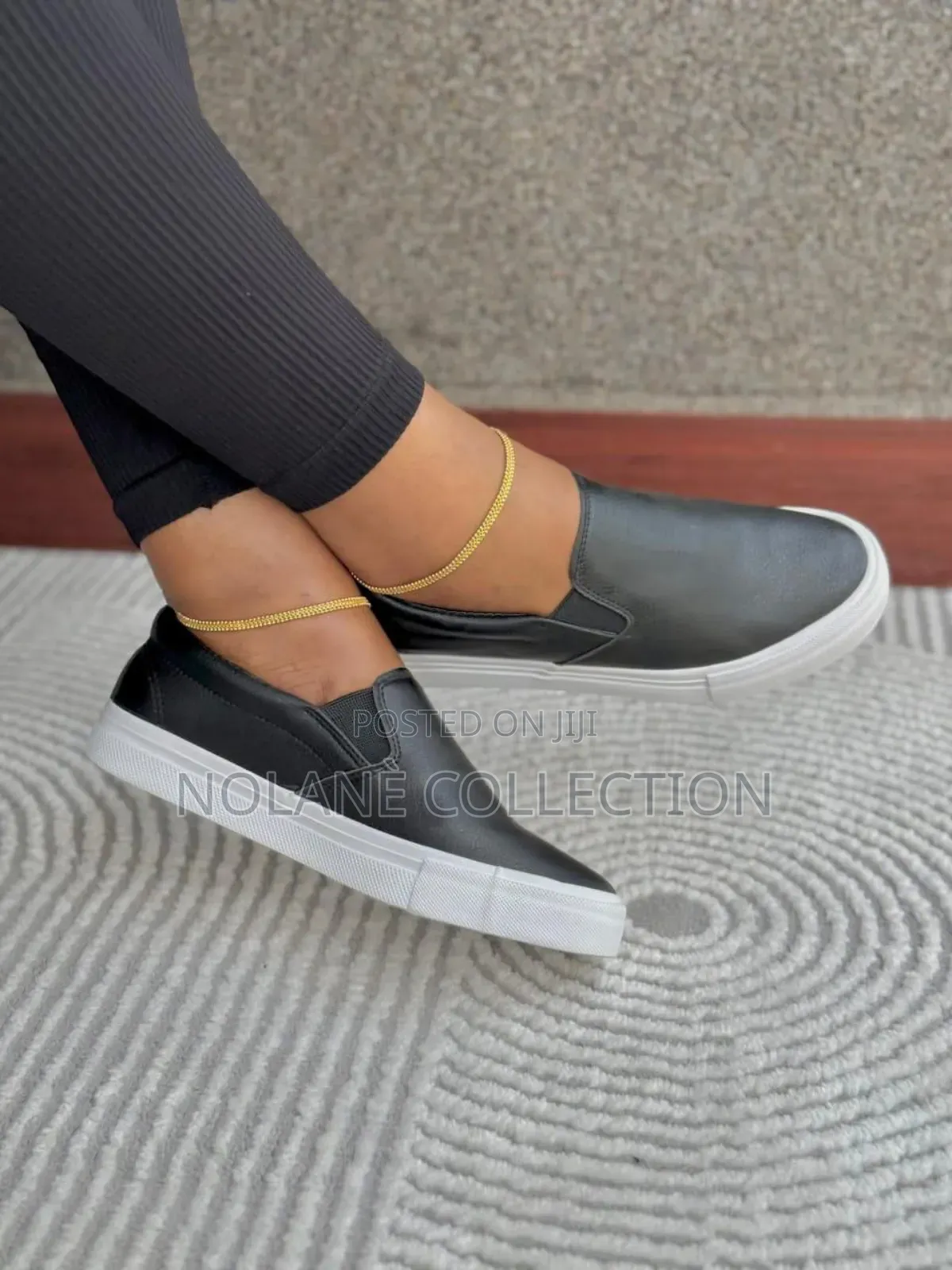 Wipe and Go Rubber Shoes