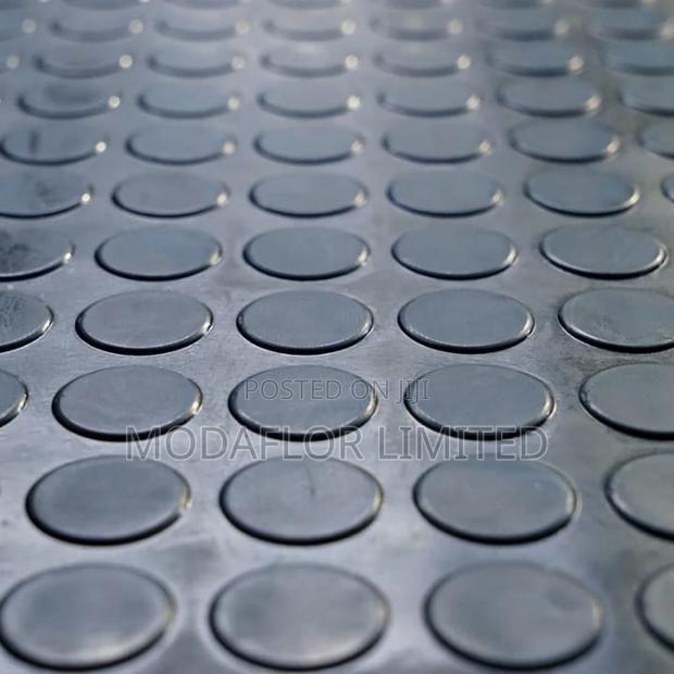 Non-Slip Coin Rubber Mat Roll – Ideal for , Gyms Industrial Floors