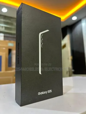 New Samsung Galaxy S25 128 GB Black