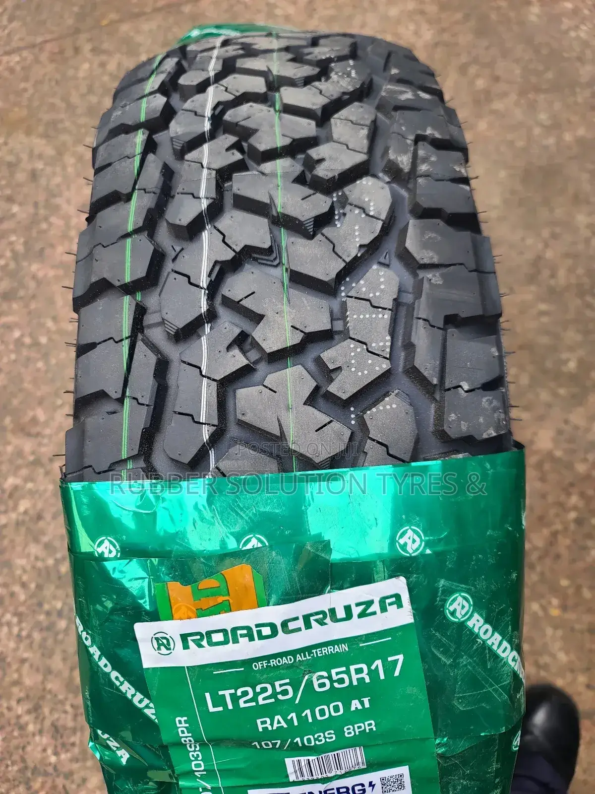 225/65r17 A /T Roadcruza Tires