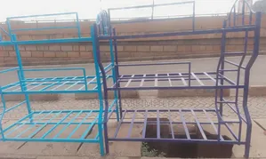 Strong Hostel Bed – 3 Level Design for Maximum Space!