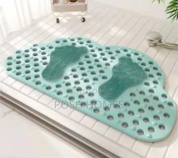 Green Cloud Anti Slip Bathroom Mats