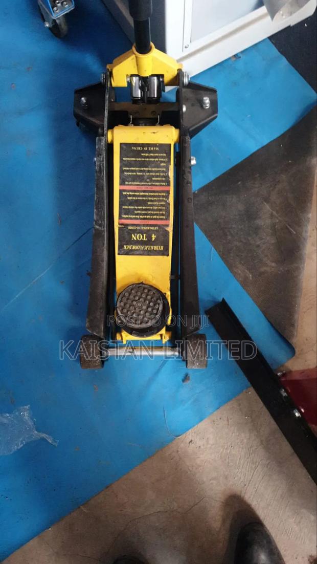 Hydrolic 4t Floor Jack Stand / Bottle Neck Jack Stand - main view