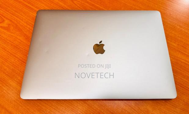 Laptop Apple MacBook Pro 2019 16GB Intel Core I7 SSD 512GB - thumbnail 3