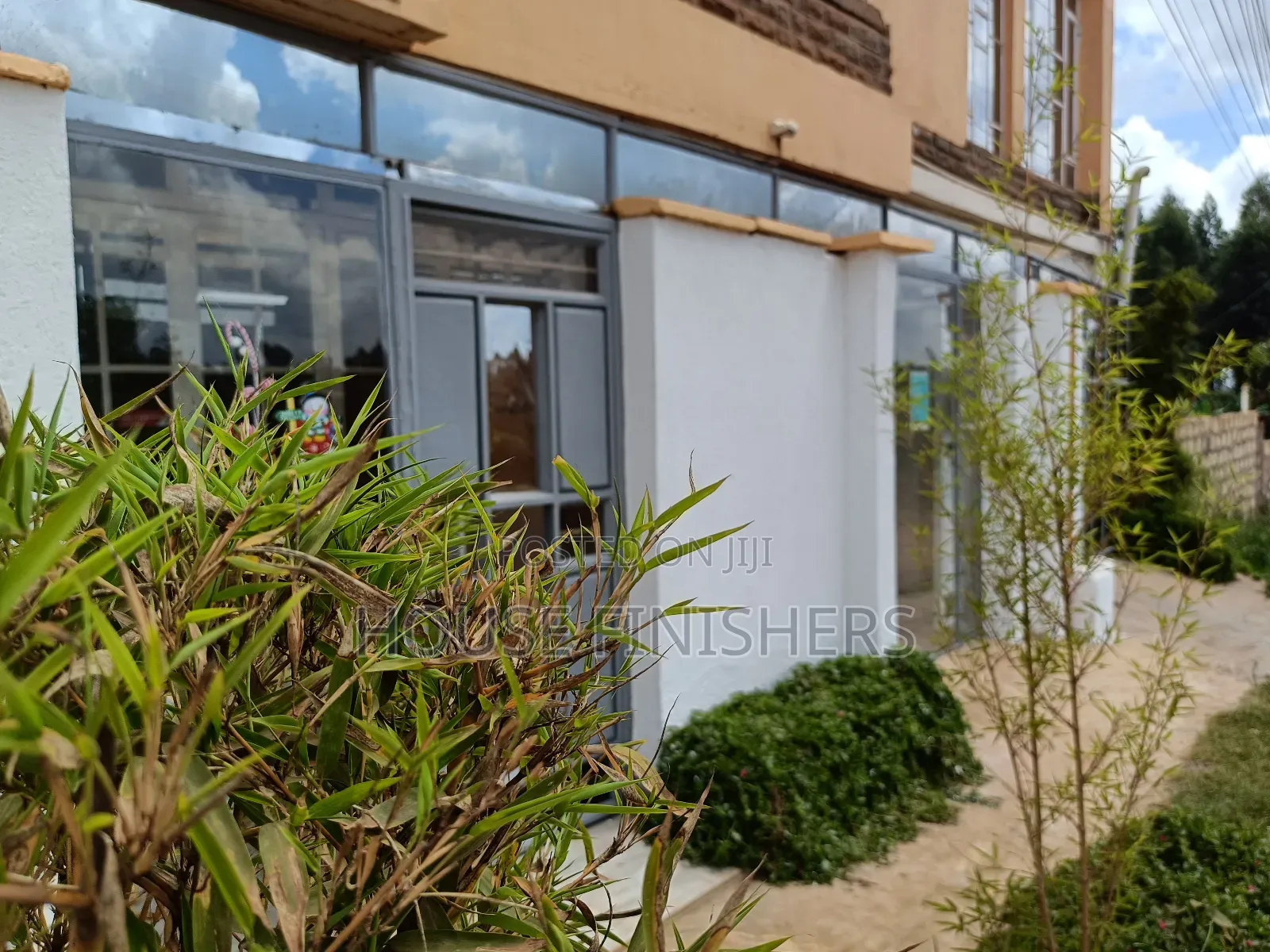 Restaurant Kafe Space to Let