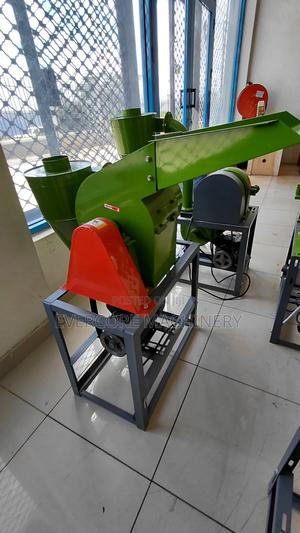 Corn Grinding Mil/Flour Mill With Motor/Engine Offer. - main view