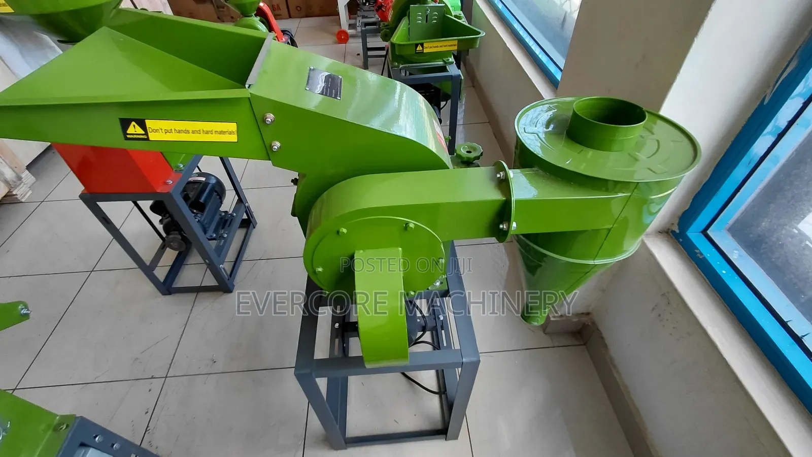 Corn Grinding Mill for Maize Flour Production With Motor/Engine.