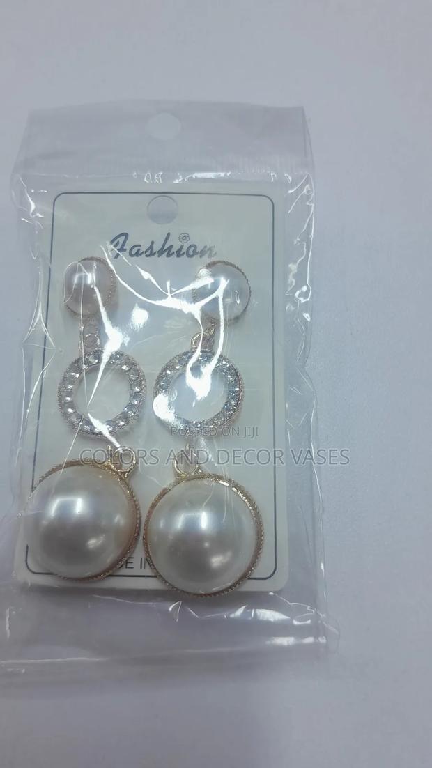 Gold Beautiful Wedding Earrings - thumbnail 2