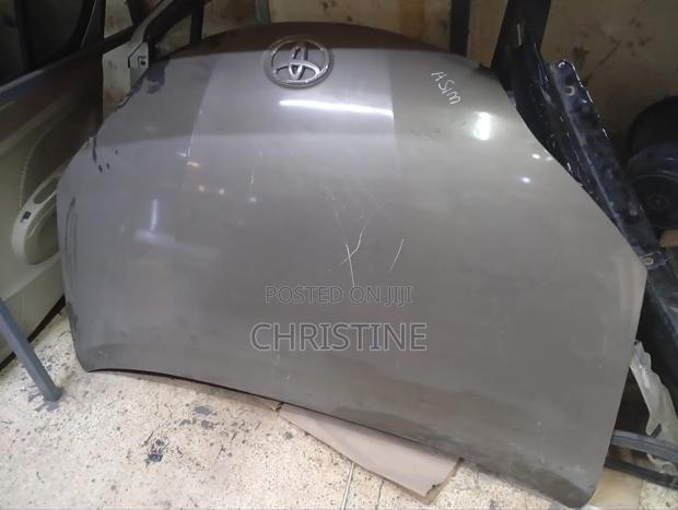 Toyota Wish Bonnet