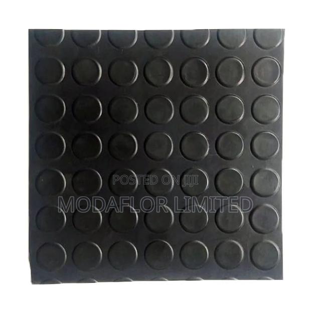 Coin Rubber Mat Roll – Ideal for Poolside, Gyms Utility Spaces