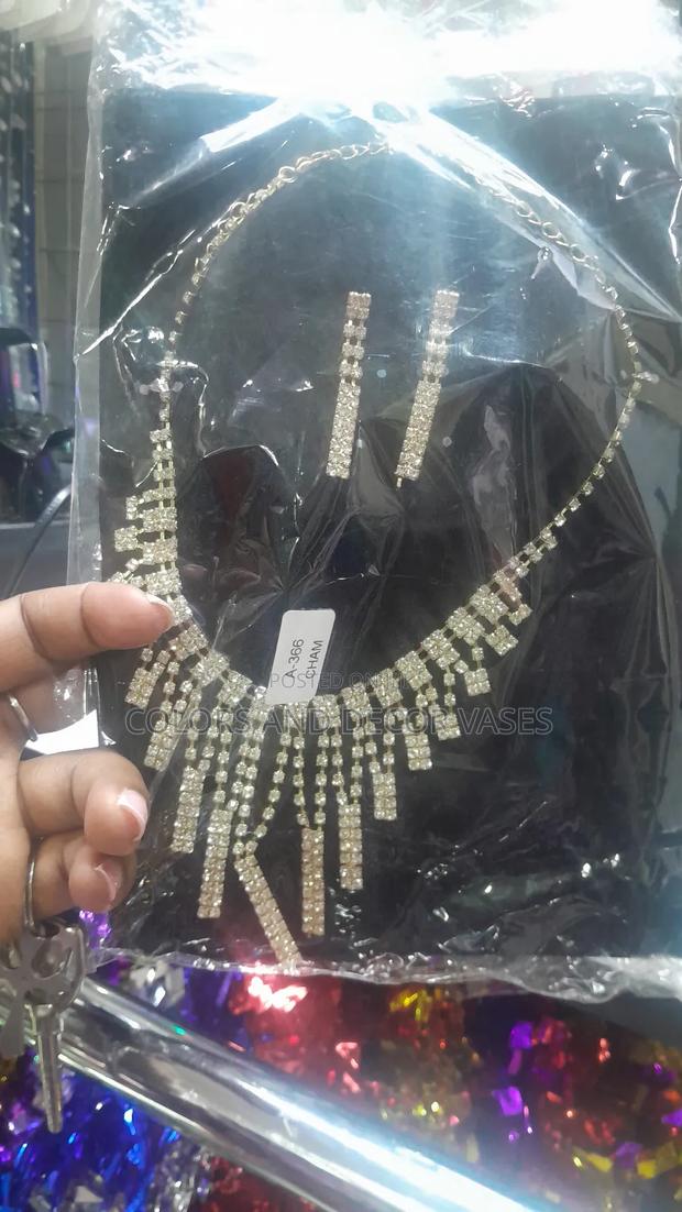 Wedding Set Necklace and Earrings - thumbnail 3