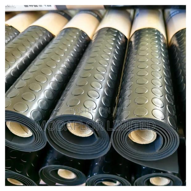Coin Rubber Floor Mat – Professional Finish for Any Space