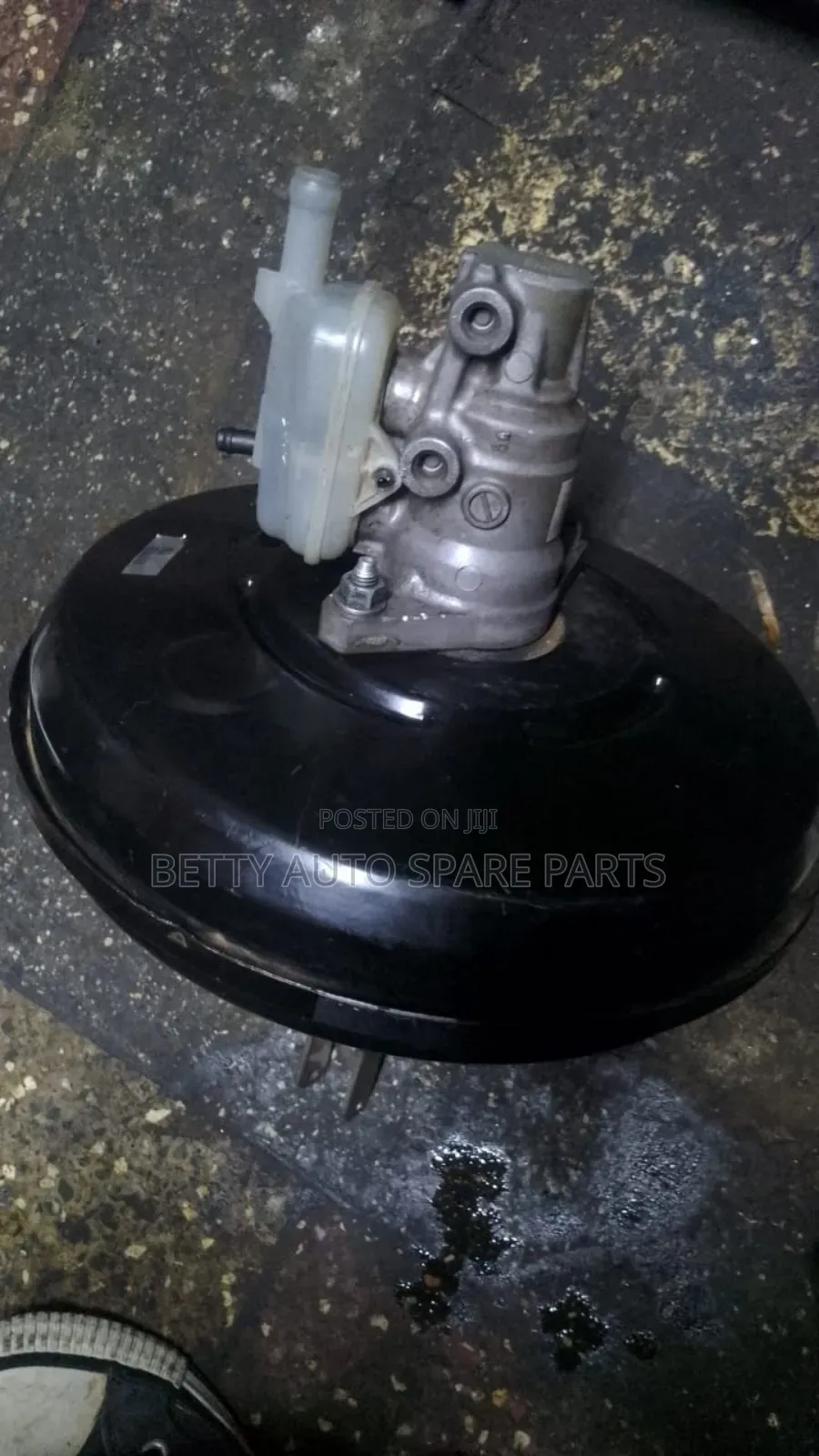 Toyota Harrier 240 Master Cylinder