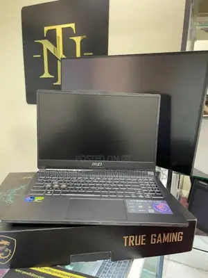 New Laptop MSI Cyborg 15 16GB Intel Core i7 SSD 1T