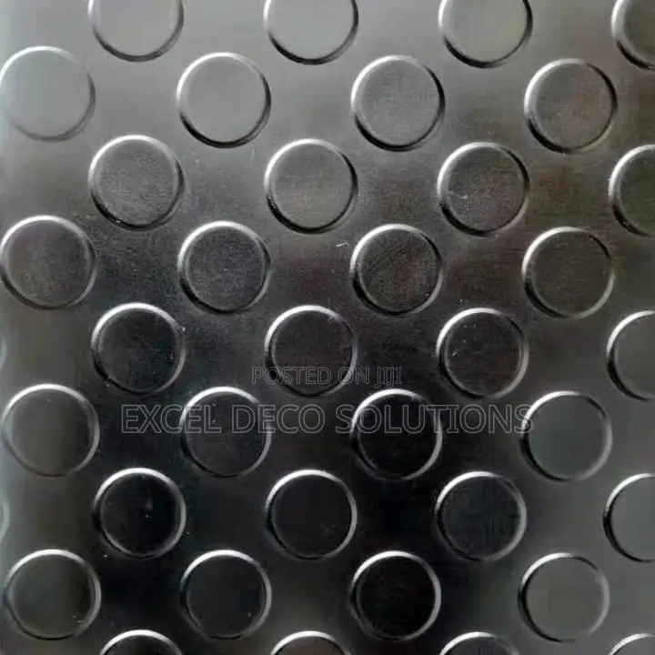 Coin Rubber Mat – Durable Non-Slip Flooring for Garages Workshops