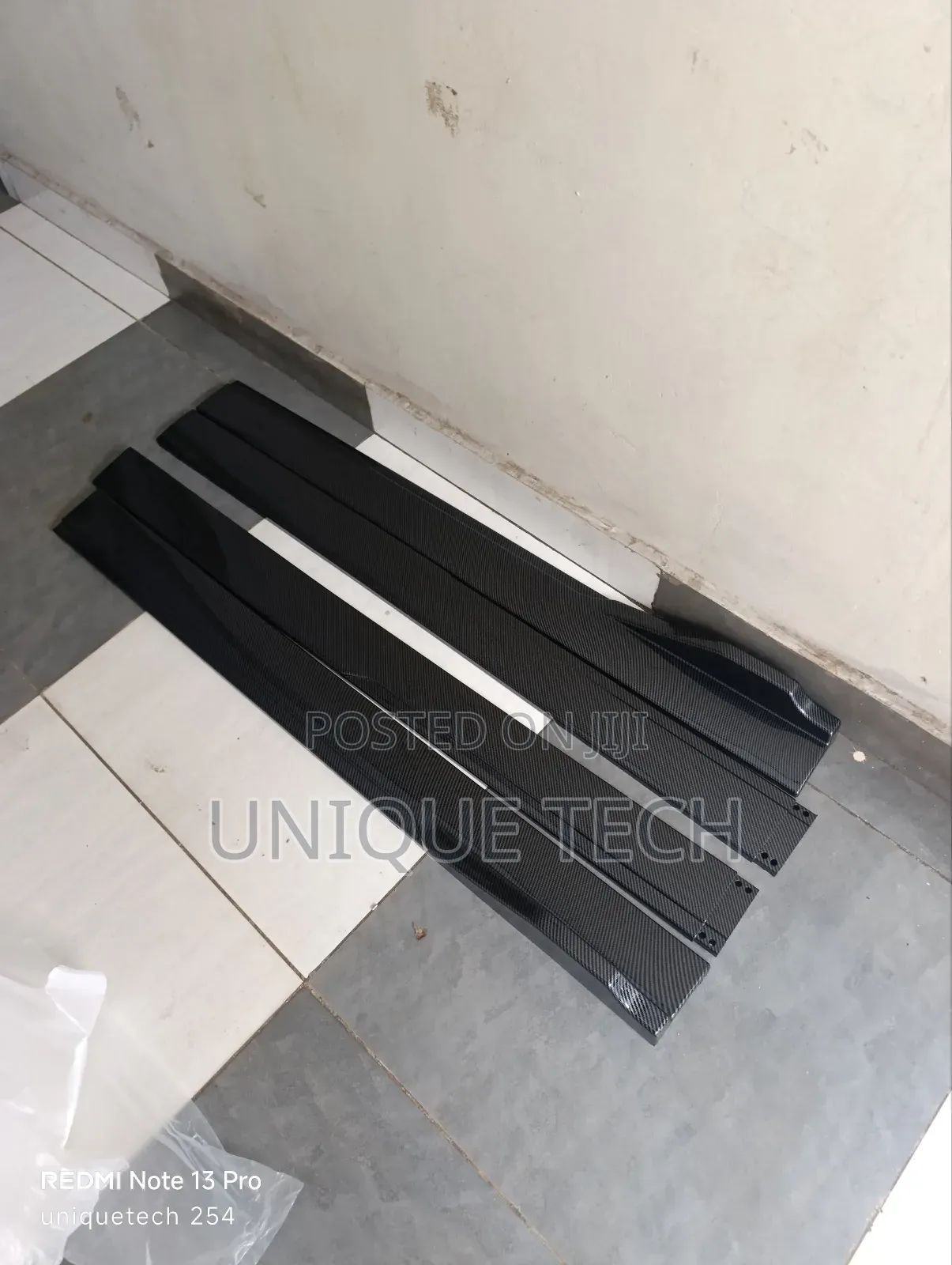 Carbon Finish Side Skirts Universal Type