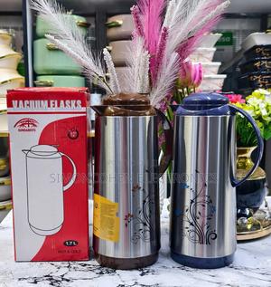 1.7ltr  Thermal Flask - thumbnail 2