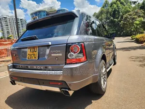 Land Rover Range Rover Sport 2011 Gray