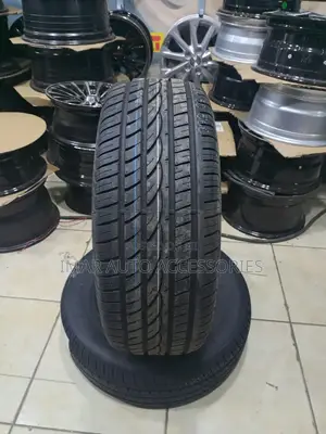 Wideway Tyres 225/45r17 – High-Performance Drive