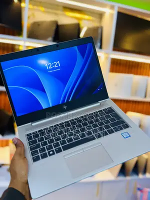Laptop HP EliteBook 830 G6 16GB Intel Core I7 SSD 512GB