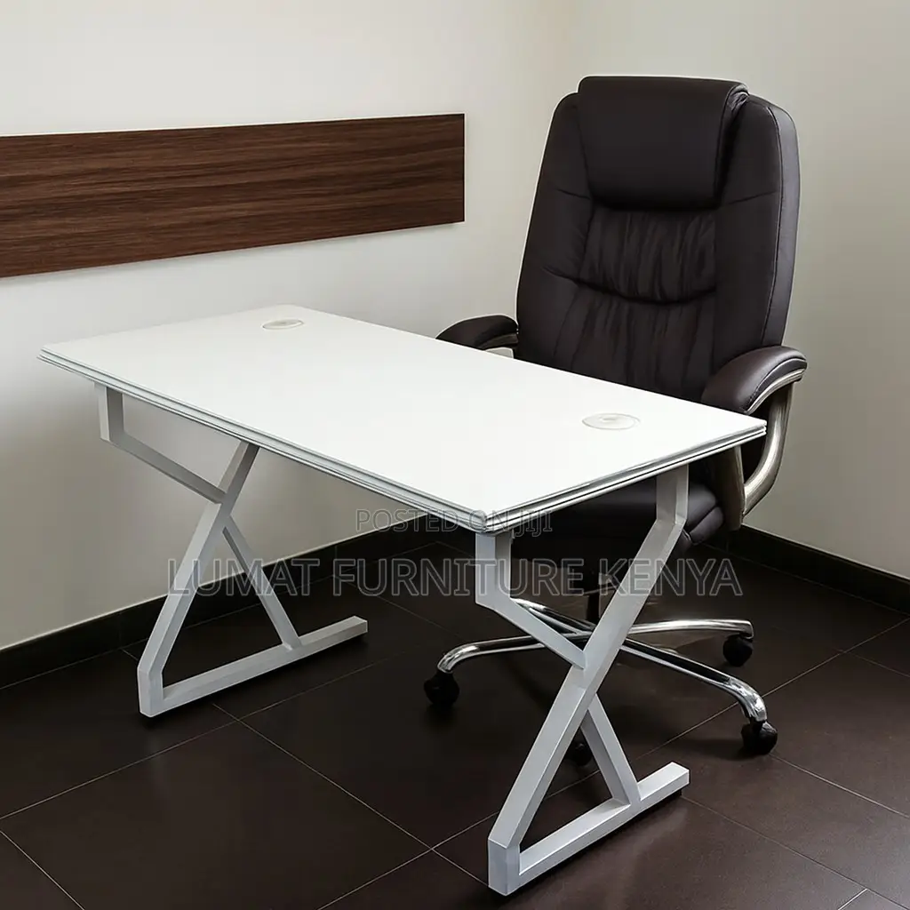 Metal-Leg Minimalist Study Table
