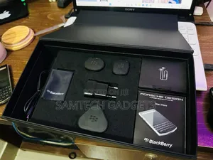 New BlackBerry Porsche Design P'9983 64 GB Black