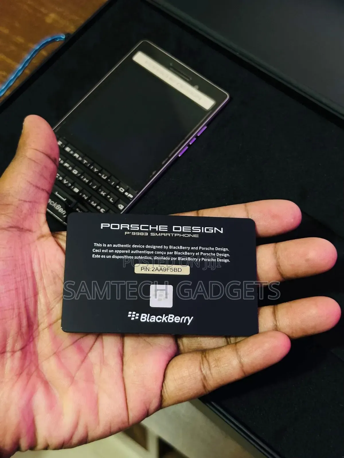 New BlackBerry Porsche Design P'9983 64 GB Black