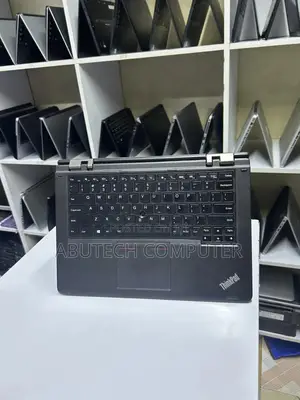 Laptop Lenovo IdeaPad Yoga 11 4GB Intel Core I5 HDD 500GB