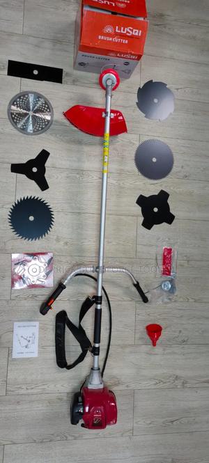 Lusqi 4-Stroke Brushcutter - thumbnail 2