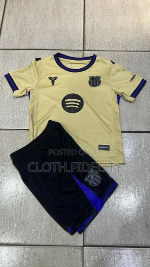Barcelona Away Kids Jersey 25/26.