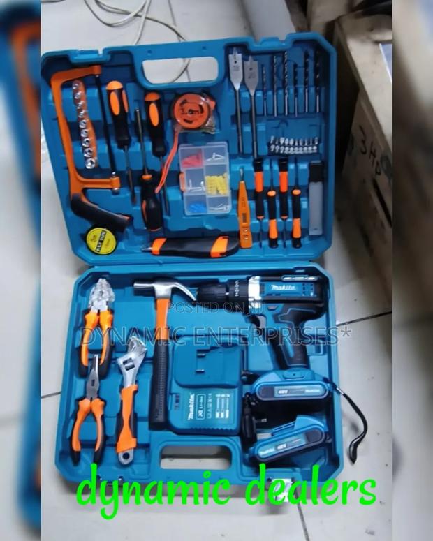 Makita Cordless Drill Toolkit - main view