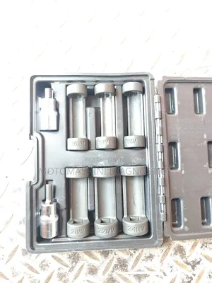 Vehicle Shock Absorber Strut Nut Remover and Fitting Socket Set