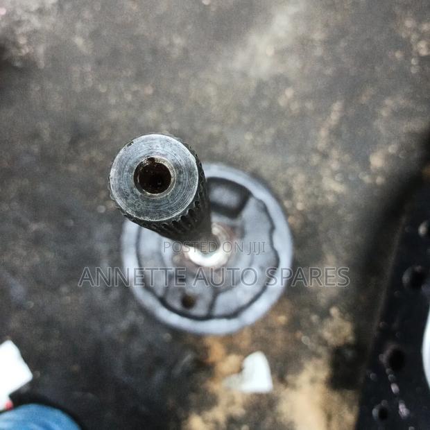 Toyota Vigo 4 Wheel Axle - main view