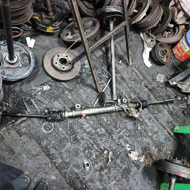 Toyota Prado 120 Steering Rack