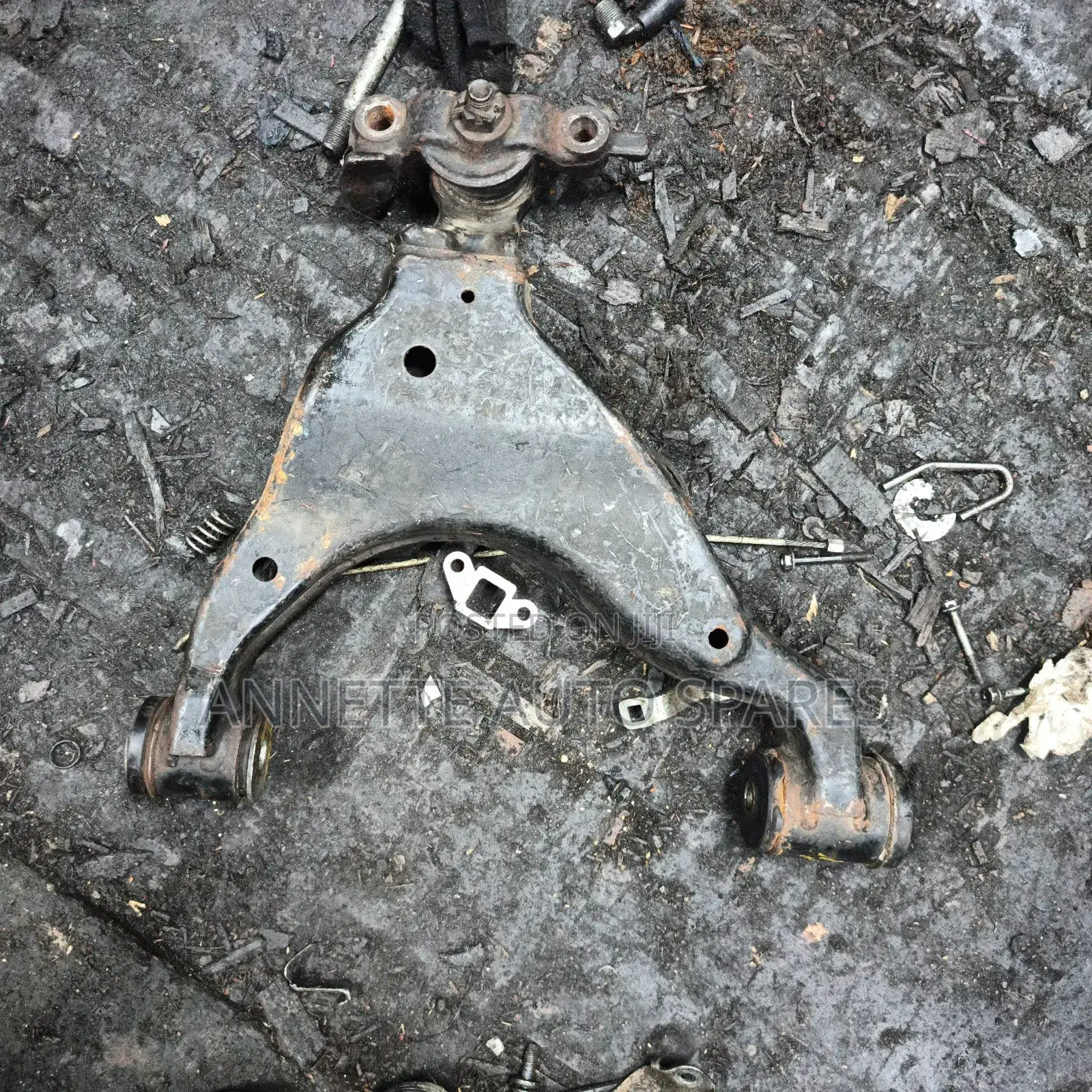 Toyota Prado 120 Lower Control Arm